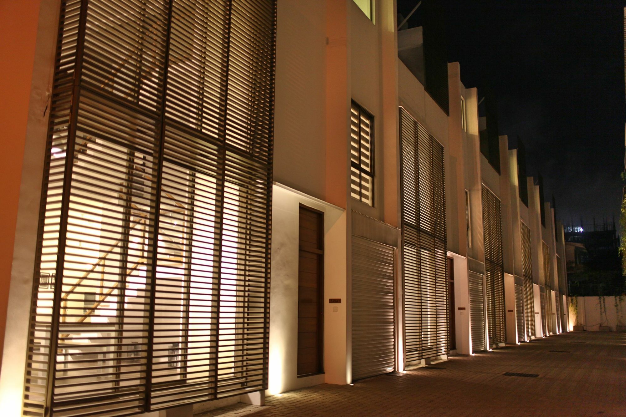 W15 Colombo Hotel Bagian luar foto